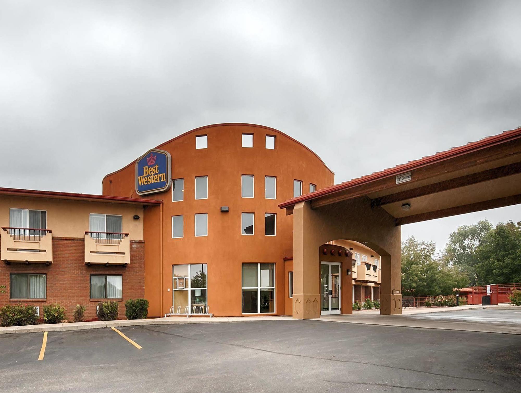Best Western Kiva Inn Fort Collins Exterior foto